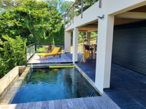 Appartement vue mer avec piscine privée à La Trinité, 98m²